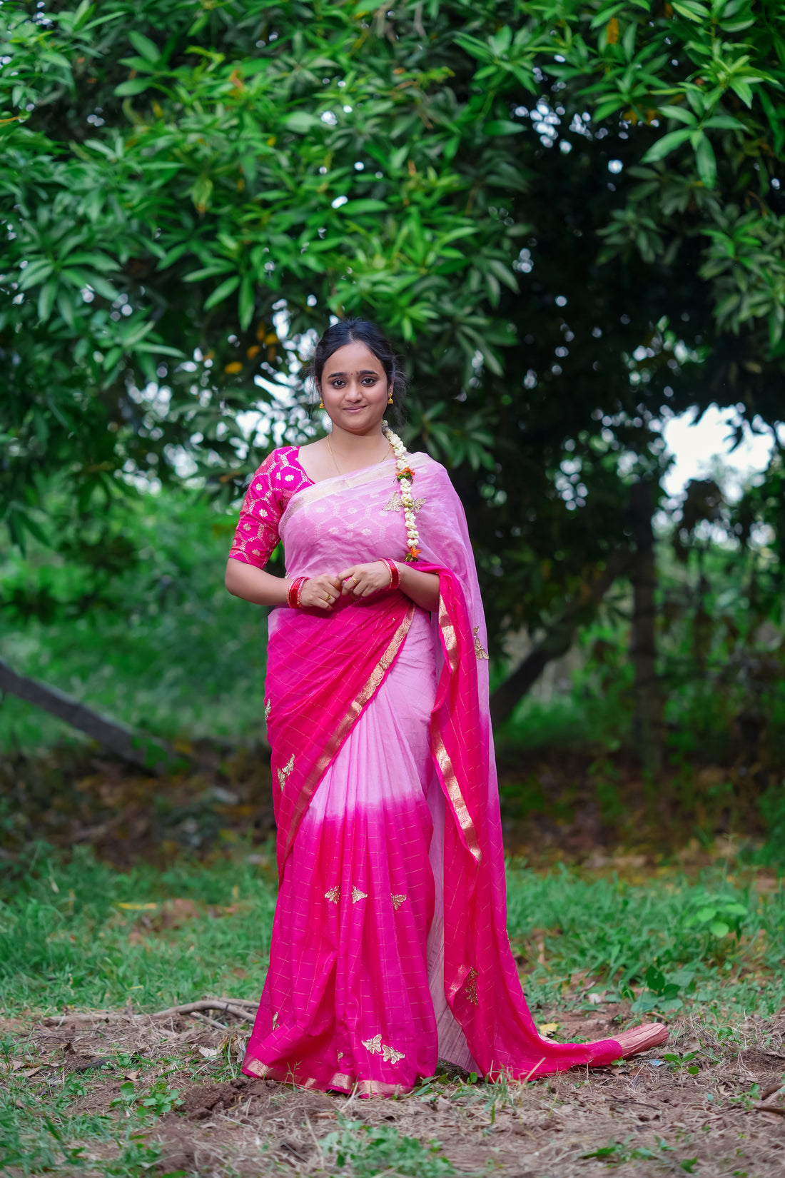 Preimum Pure viscose Georgette pedded saree with butterfly Beatswork