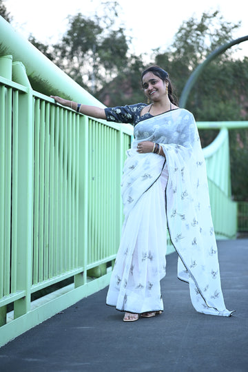 Elegant White Crush Organza Saree with Black Contrast Blouse & Bird Motifs🕊️