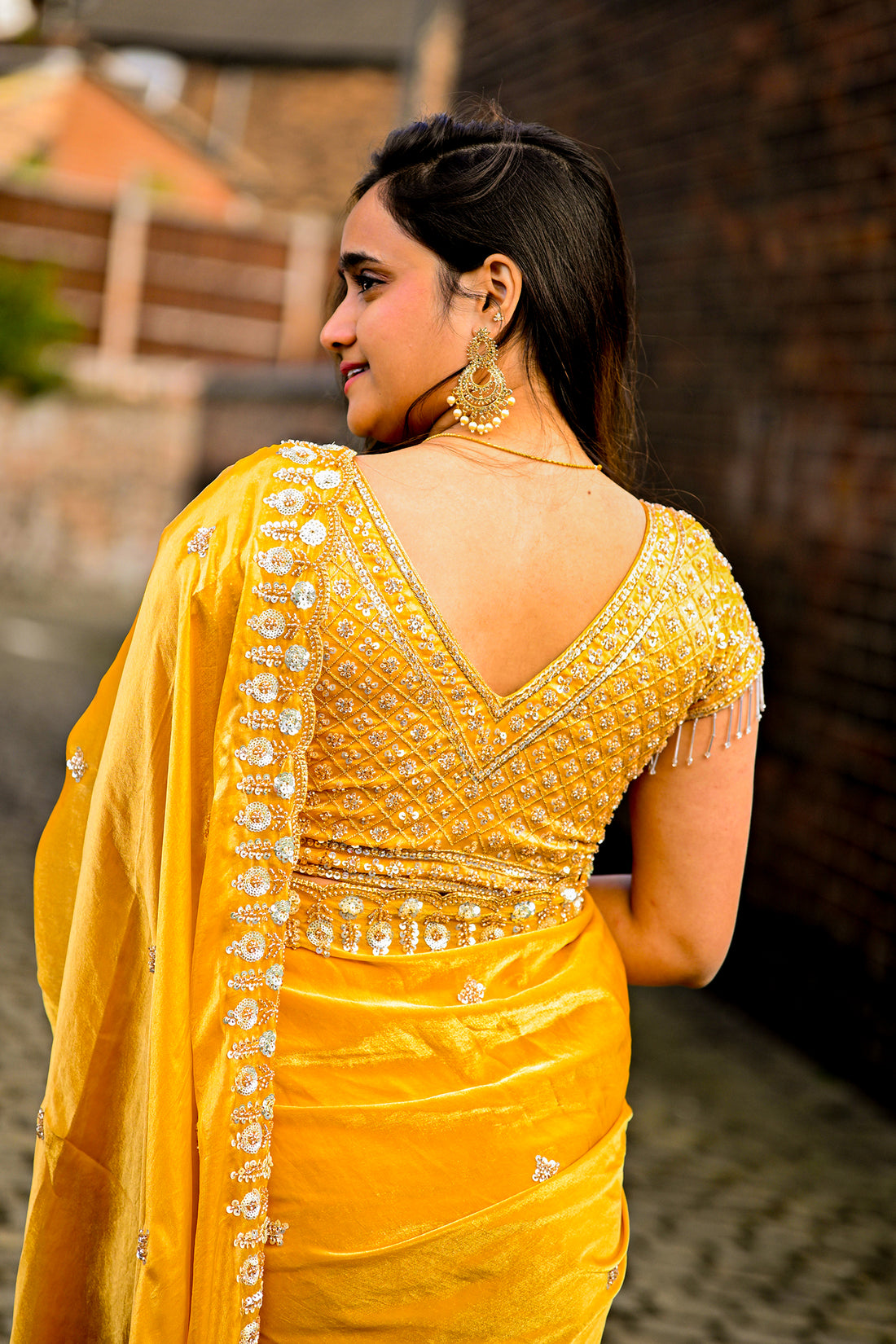 A Golden Glow🌟 Georgette Saree with Embroidered Border – Festive Elegance