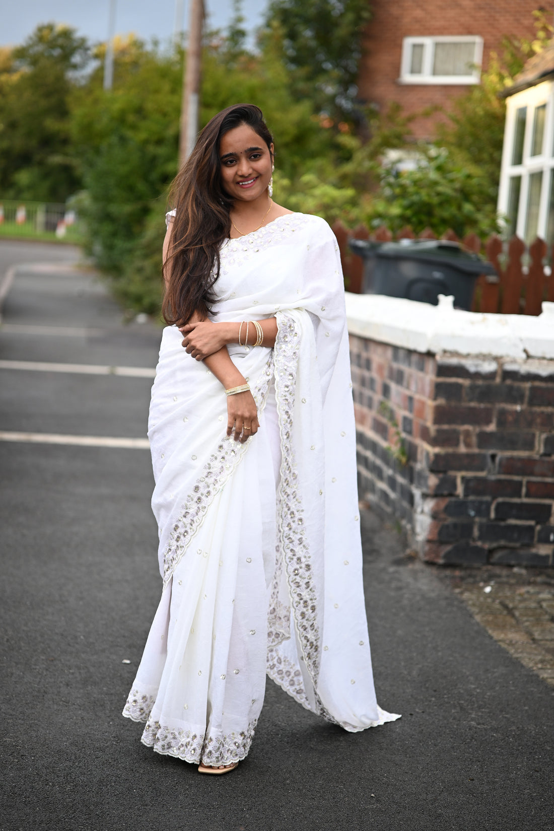 Elegant White🤍 Cotton Blend Saree with Silver Sequin Embroidery