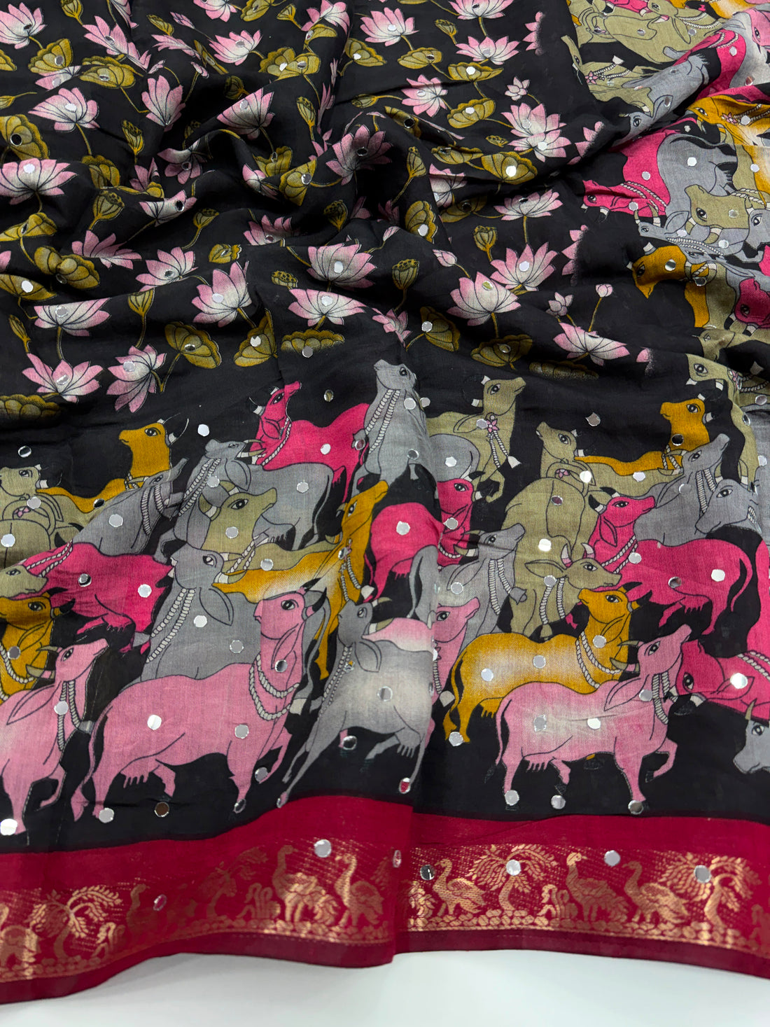 Mangalkari &nbsp;Viscous silk saree with designer print